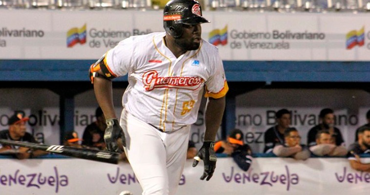 Sandber Pimentel deja su impronta en Guerreros