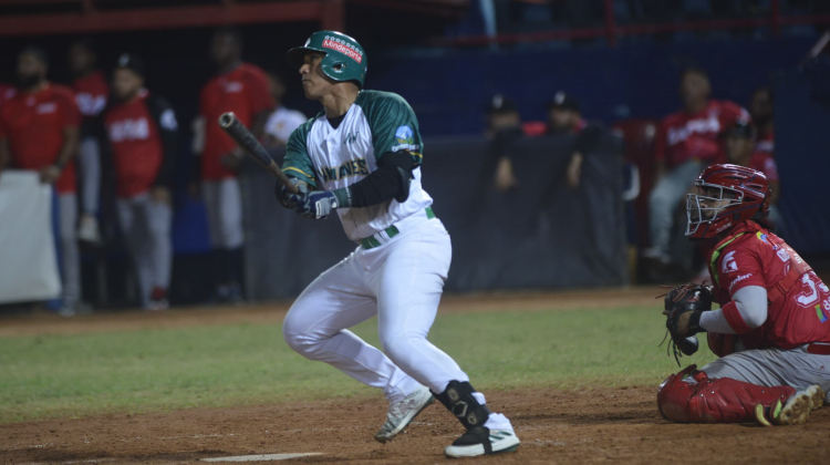 Samanes de Aragua consiguió su victoria 15 de la temporada y la segunda al hilo de esta semana. 