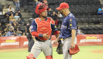 Pérez y Moscoso encaminaron segundo triunfo en fila de Centauros